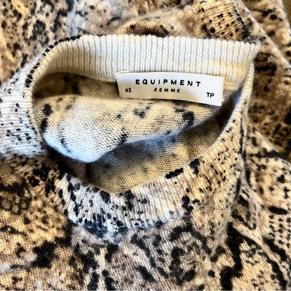 Equipment Python Shane Crew Cashmere Sweater Snak… - image 7